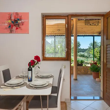 Apartman Saric *