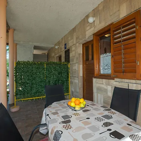 Saric Apartman