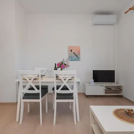 Saric Apartman
